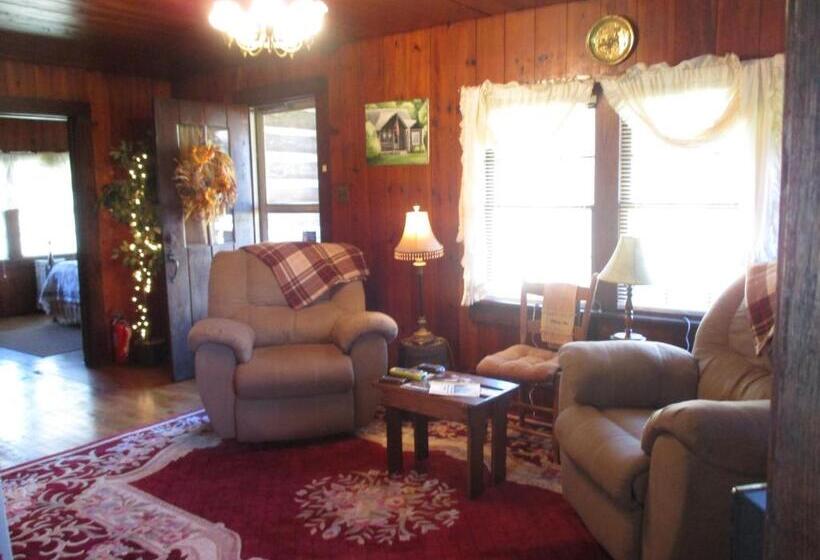 Дом 1 Спальня, The Best! Gorgeous Cabin W Antiques For 2, Near Princeton  I 77