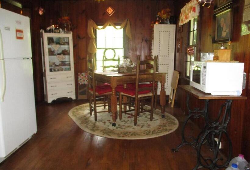 침실 1개 주택, The Best! Gorgeous Cabin W Antiques For 2, Near Princeton I 77