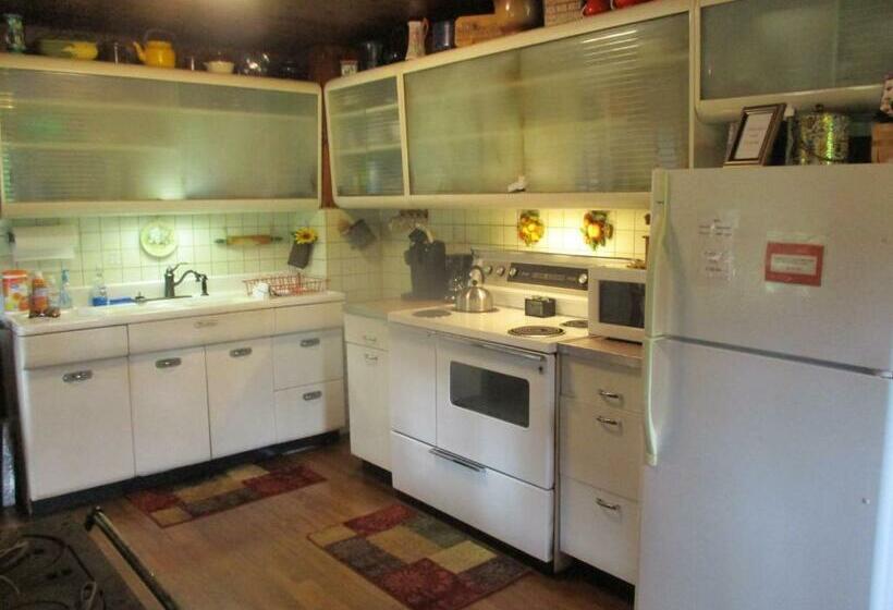 Дом 1 Спальня, The Best! Gorgeous Cabin W Antiques For 2, Near Princeton  I 77