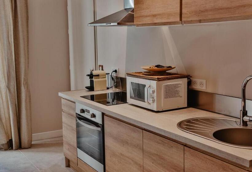 침실 1개 발코니 아파트, L Aiglon