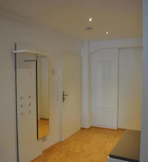 1ベッドルームアパートメント, New Age Boardinghouse
