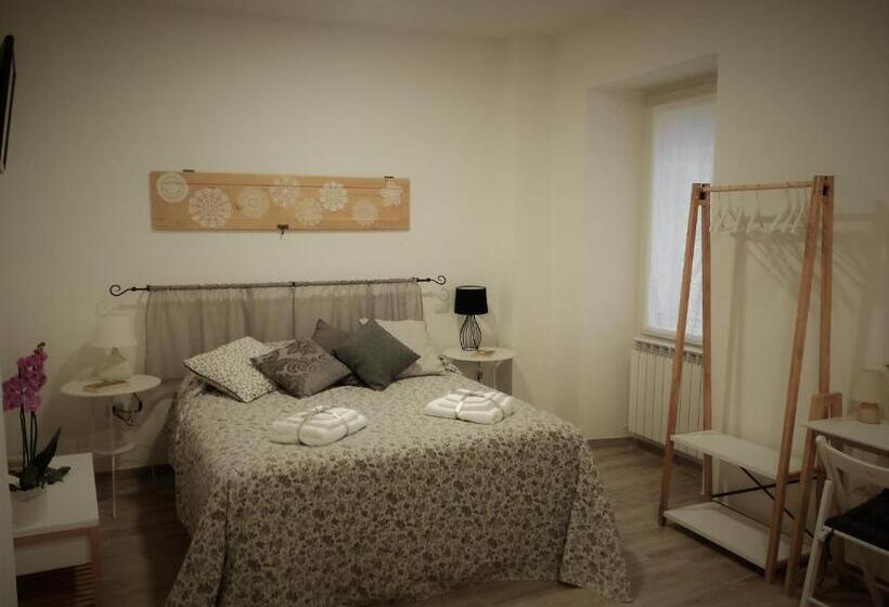 חדר קומפורט לשלושה, B&b Casa Lilli