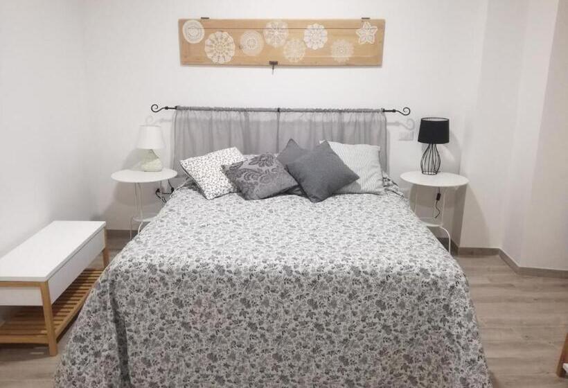 חדר קומפורט לשלושה, B&b Casa Lilli