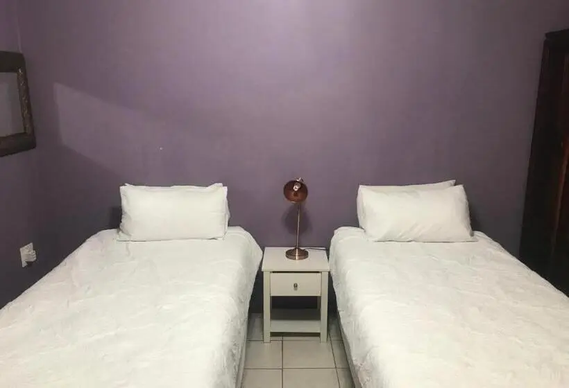 エコノミールーム, Ankuweni Guest House