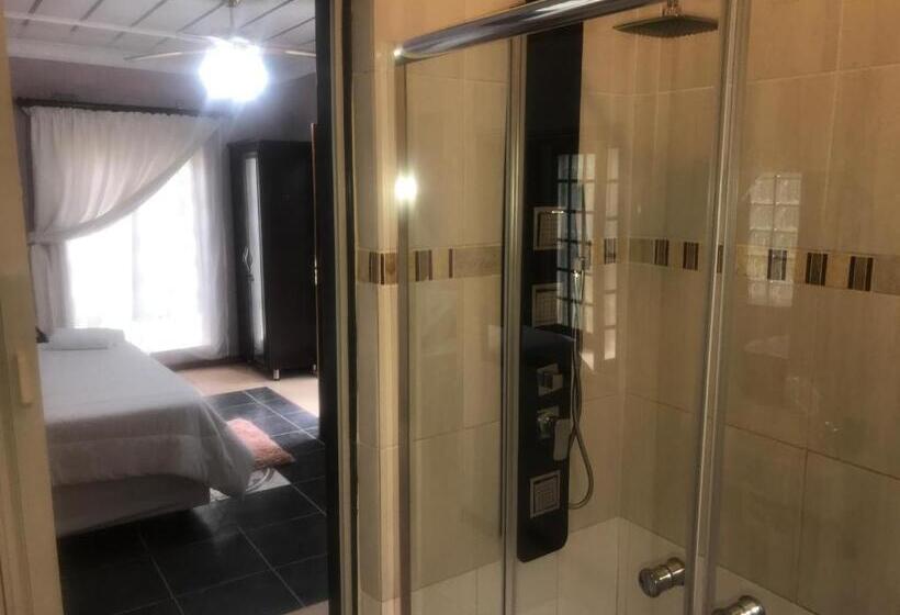 Engelliler için Standart Oda, Ankuweni Guest House