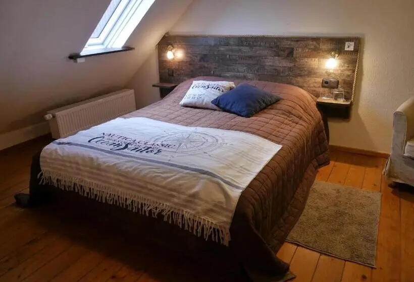 キングサイズベッドのスタンダードルーム, Hestavin Bed & Breakfast