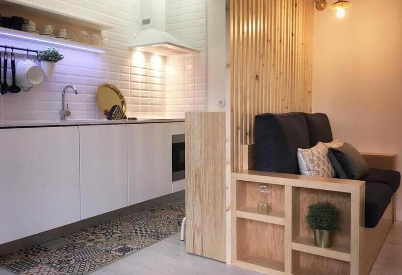 标准平房, Cantinho Da Gândara