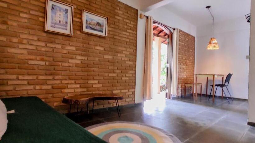 סטודיו סטנדרט עם מרפסת, O Caramuru Hostel   Cumuruxatiba