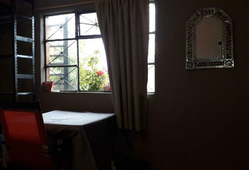اتاق استاندارد, El Laberinto Hospedaje En Casa
