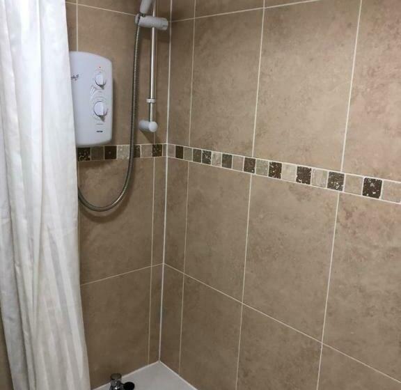 Номер Стандарт, The Magnet Tavern