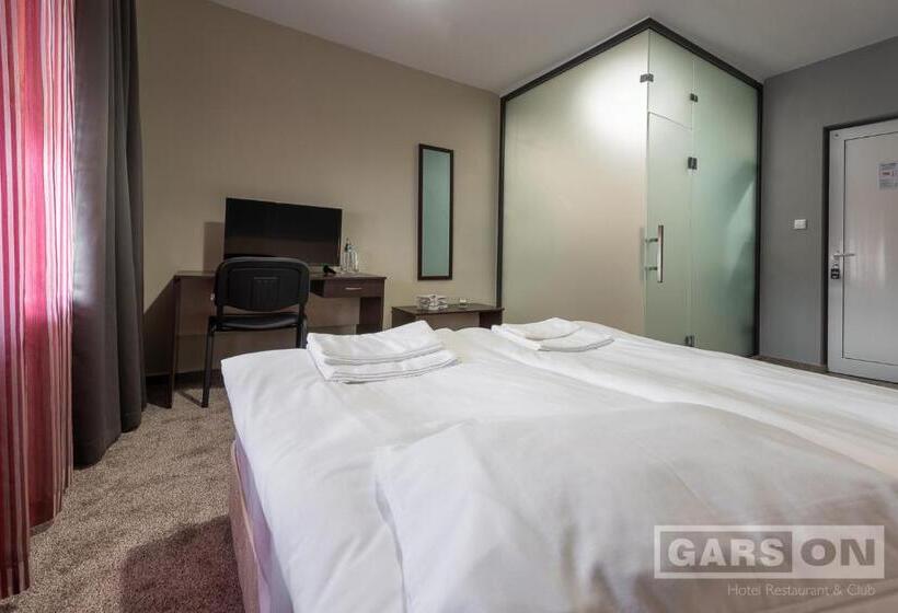 スタンダードルーム, Garson