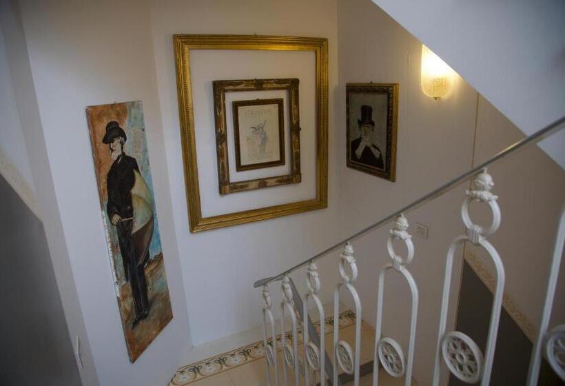 اتاق استاندارد, Masnadieri 18