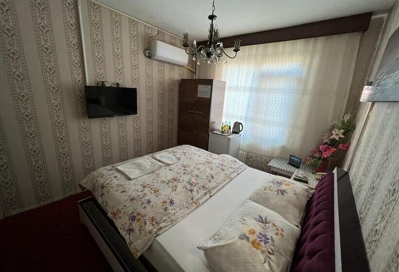 اتاق لوکس, Saydam Otel