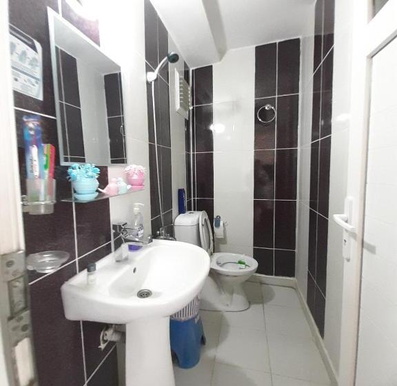اتاق لوکس خانوادگی, Saydam Otel