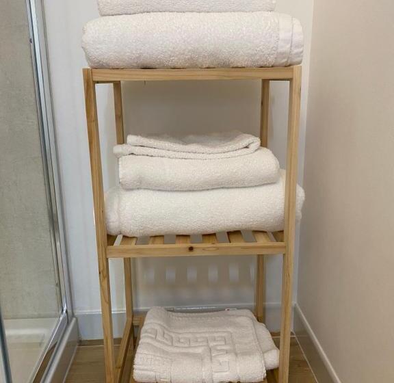 اتاق استاندارد, B&b Jois