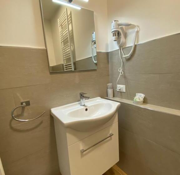 Quarto standard, B&b Jois