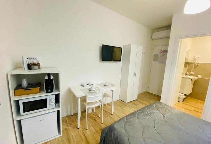 Quarto standard, B&b Jois