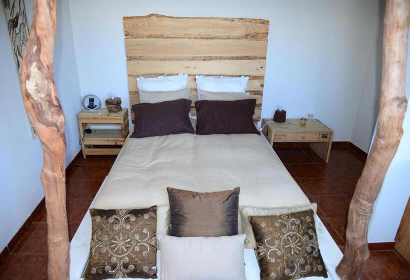 غرفة قياسية, Janela Para O Atlântico