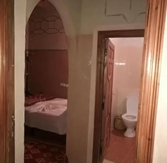 ガーデンビュースーペリアールーム, Riad Berbère Boutaghrar