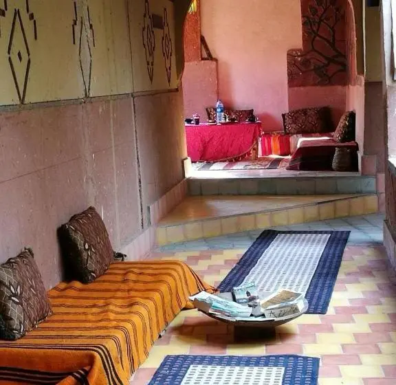 スイート（家族用）, Riad Berbère Boutaghrar