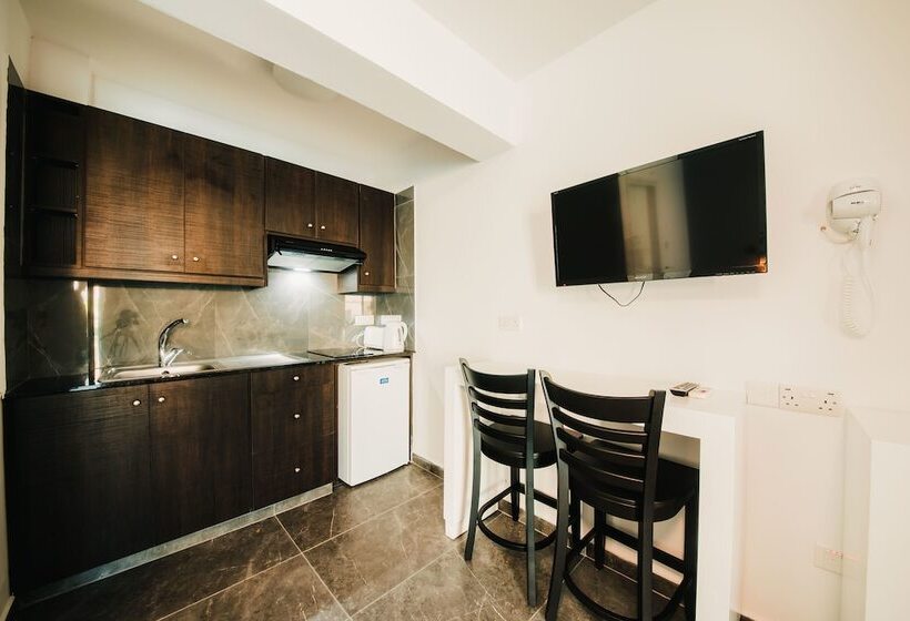 إستوديو سوبيريور, A Maos Hotel Apartments