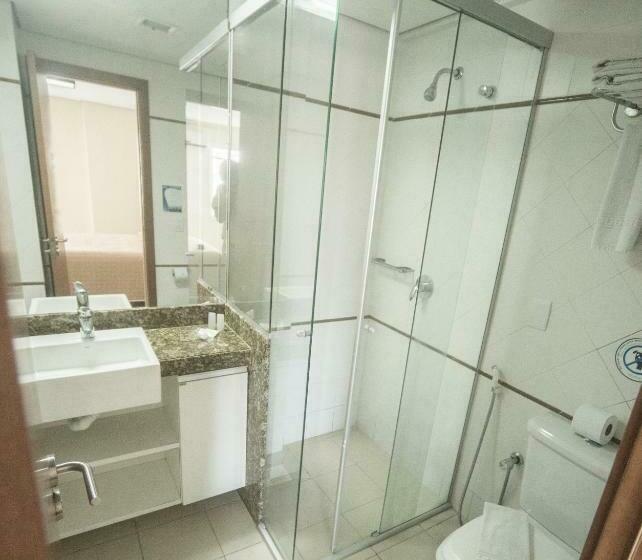 جناح سوبيريور, Aquaria Natal