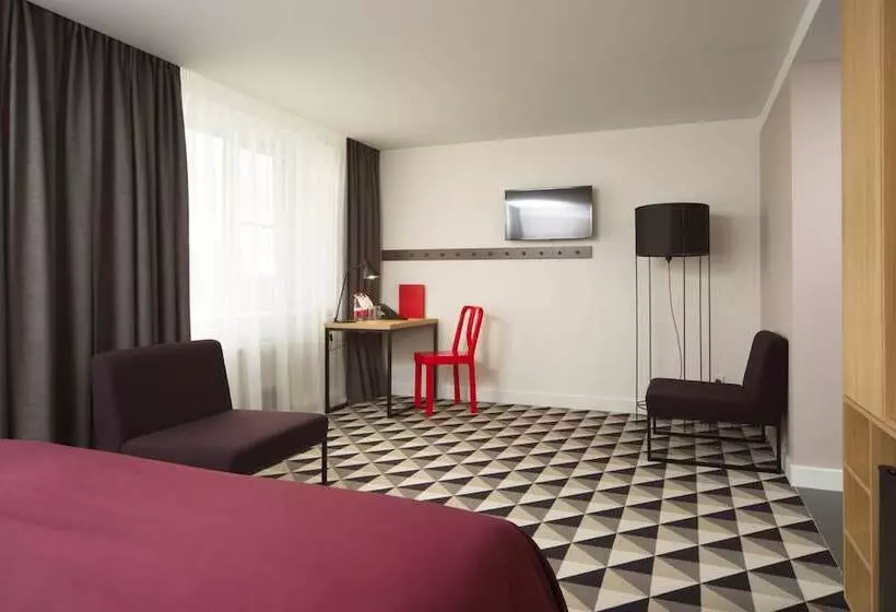 スーペリアールーム, Azimut Hotel Astrakhan