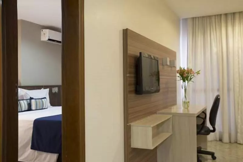 سوییت لوکس, Bera Konya