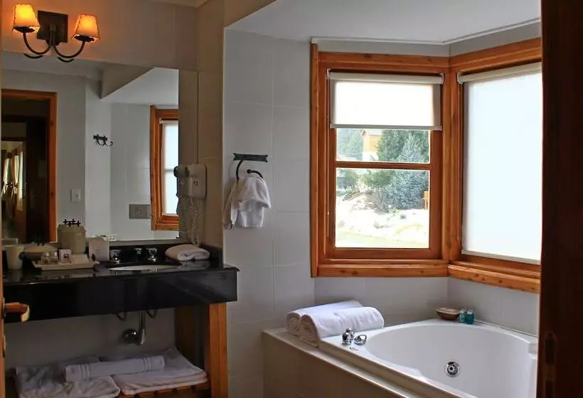 استودیو ساده, Catedral Patagonia Ski & Wellness