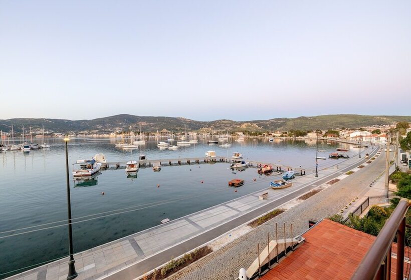 غرفة قياسية مطلّة علي البحر, Hanedan Otel