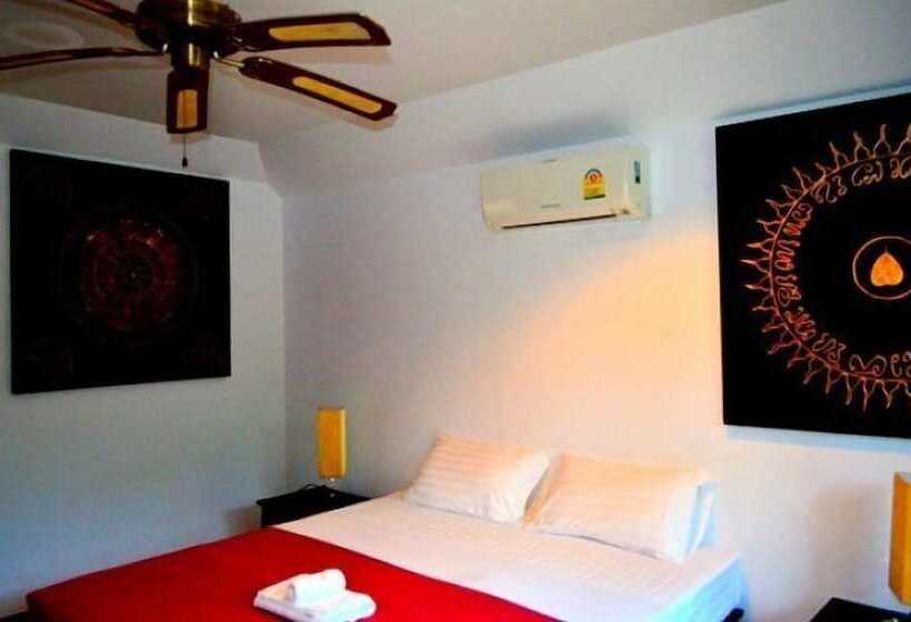 디럭스 룸, The Happy Elephant Resort
