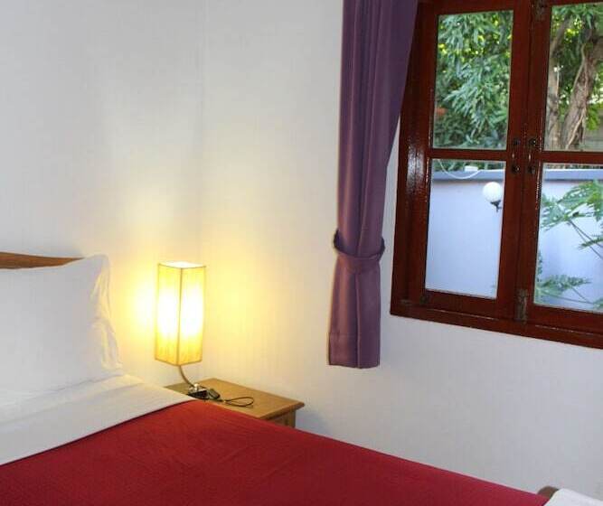 디럭스 룸, The Happy Elephant Resort