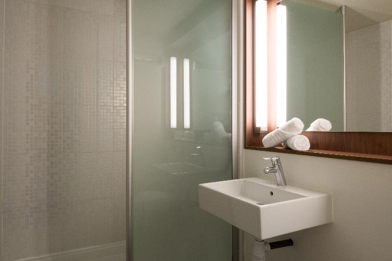 프리미엄 룸, The Happy Elephant Resort