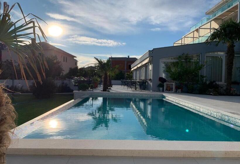 Номер Стандарт Вид на Море с Балконом, Villa Pitomcia