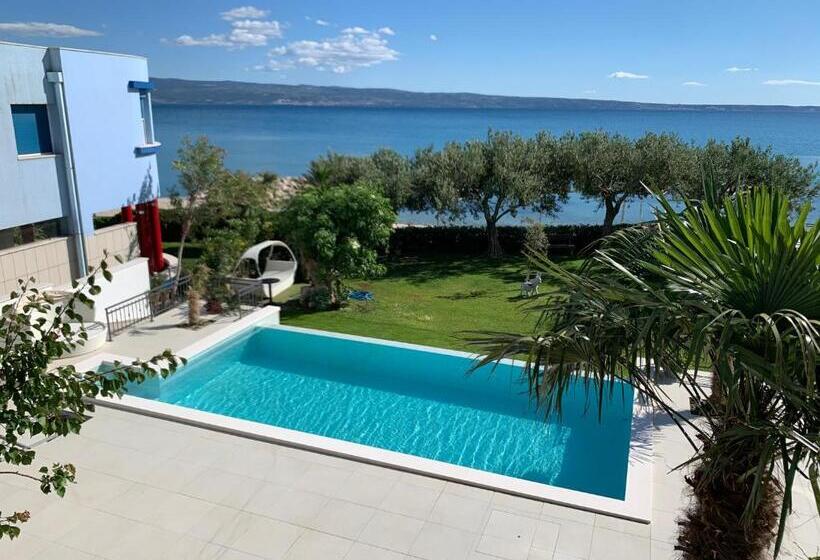 Номер Deluxe, Villa Pitomcia