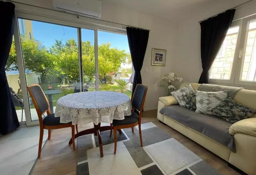 Deluxe-huone, Villa Pitomcia