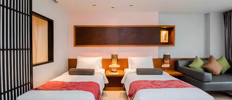 デラックスルーム, Ashlee Hub Hotel Patong