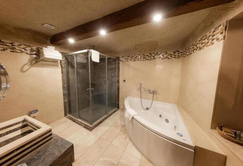Трехместный Номер Deluxe, Cappadocia Cave Suites