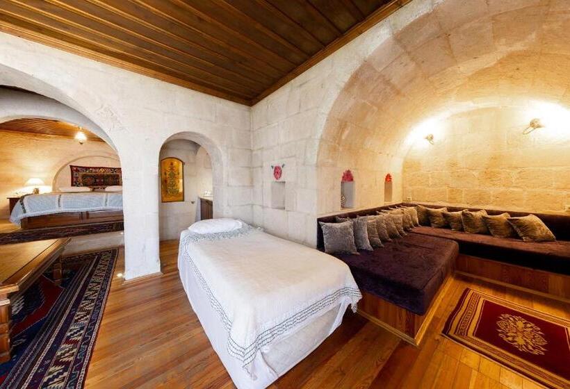 جناح عائلي, Cappadocia Cave Suites