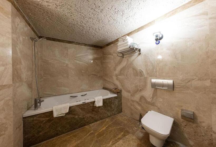 جناح عائلي, Cappadocia Cave Suites