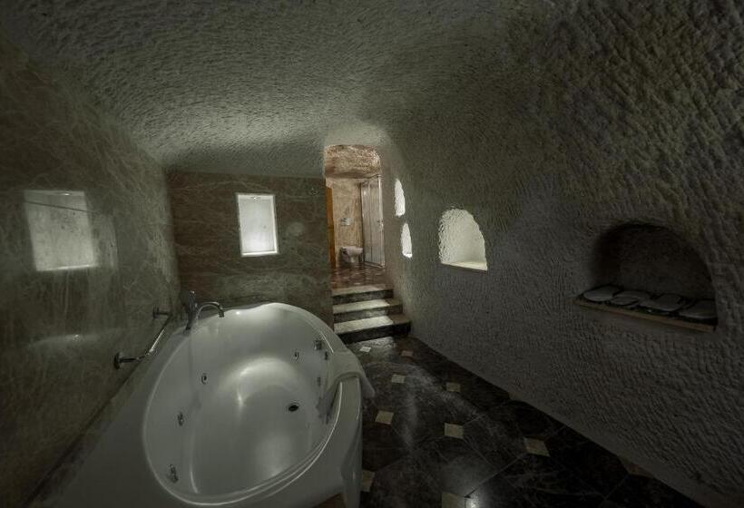 جناح عائلي, Cappadocia Cave Suites