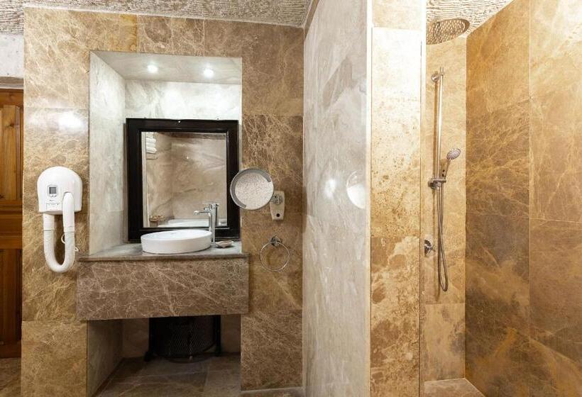 جناح عائلي, Cappadocia Cave Suites