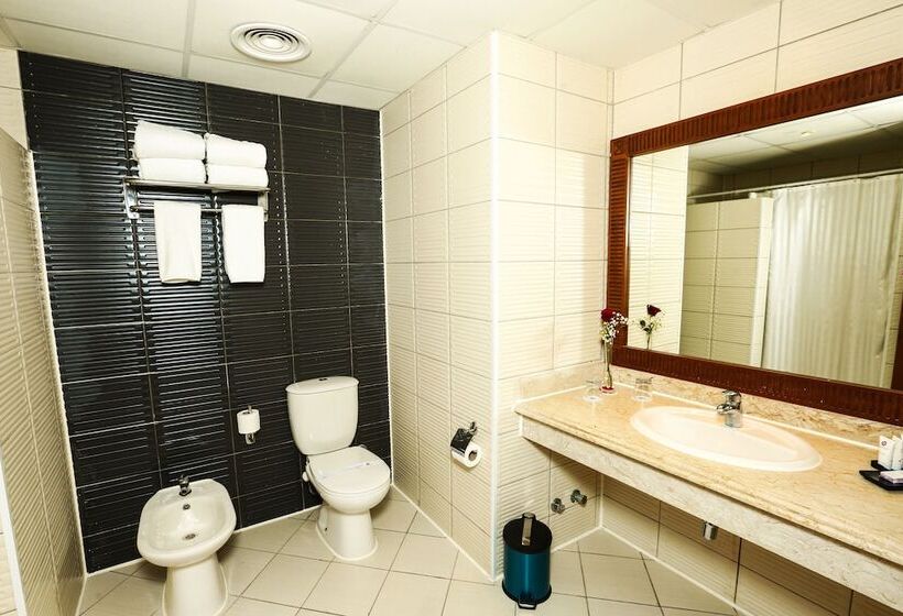 Family Suite, Charmillion Gardens Aquapark