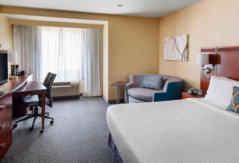 غرفة قياسية سرير كينج, Courtyard By Marriott Sacramento Cal Expo
