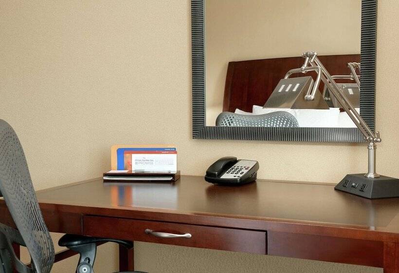 חדר סטנדרט, Hilton Garden Inn Fontana