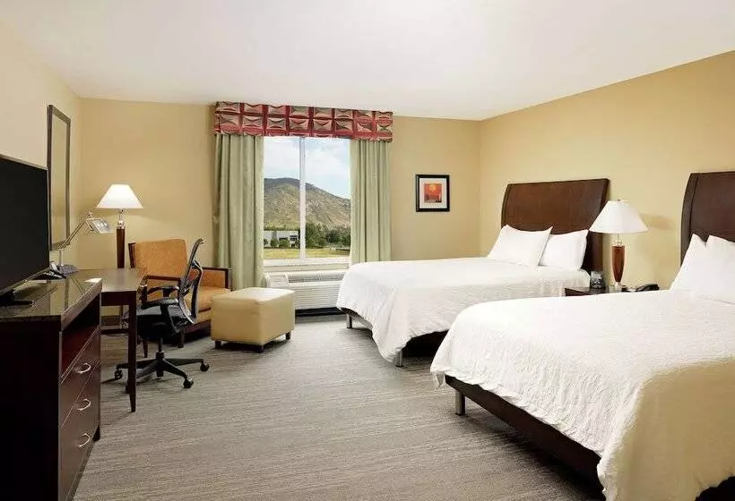スタンダードルーム, Hilton Garden Inn Fontana
