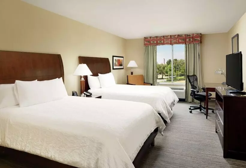 スタンダードルーム, Hilton Garden Inn Fontana