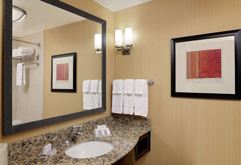 חדר סטנדרט, Hilton Garden Inn Fontana