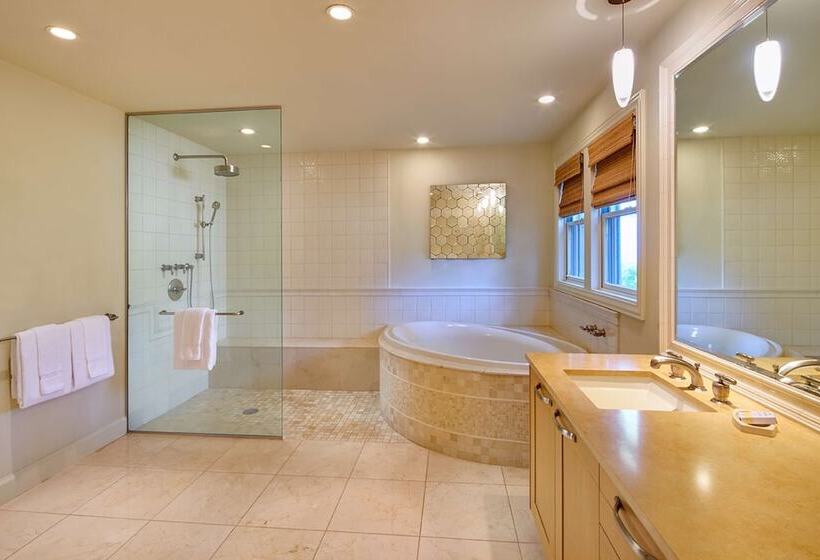 Вилла Deluxe 3 Спальни, Ho‘olei Villas At Grand Wailea