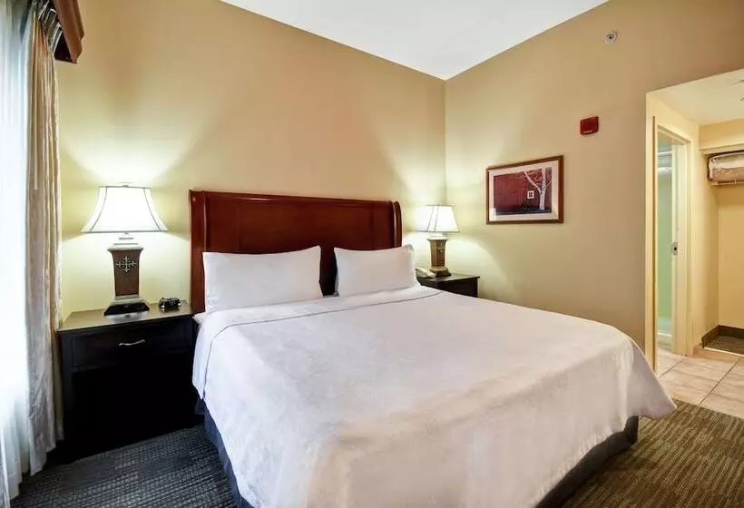 スイート, Homewood Suites Lancaster